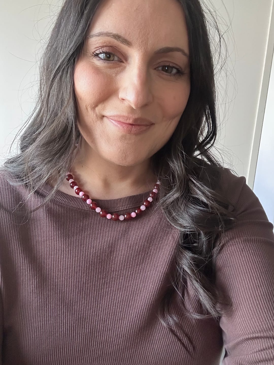 Customer photo review of GOLD Harper Base Necklace