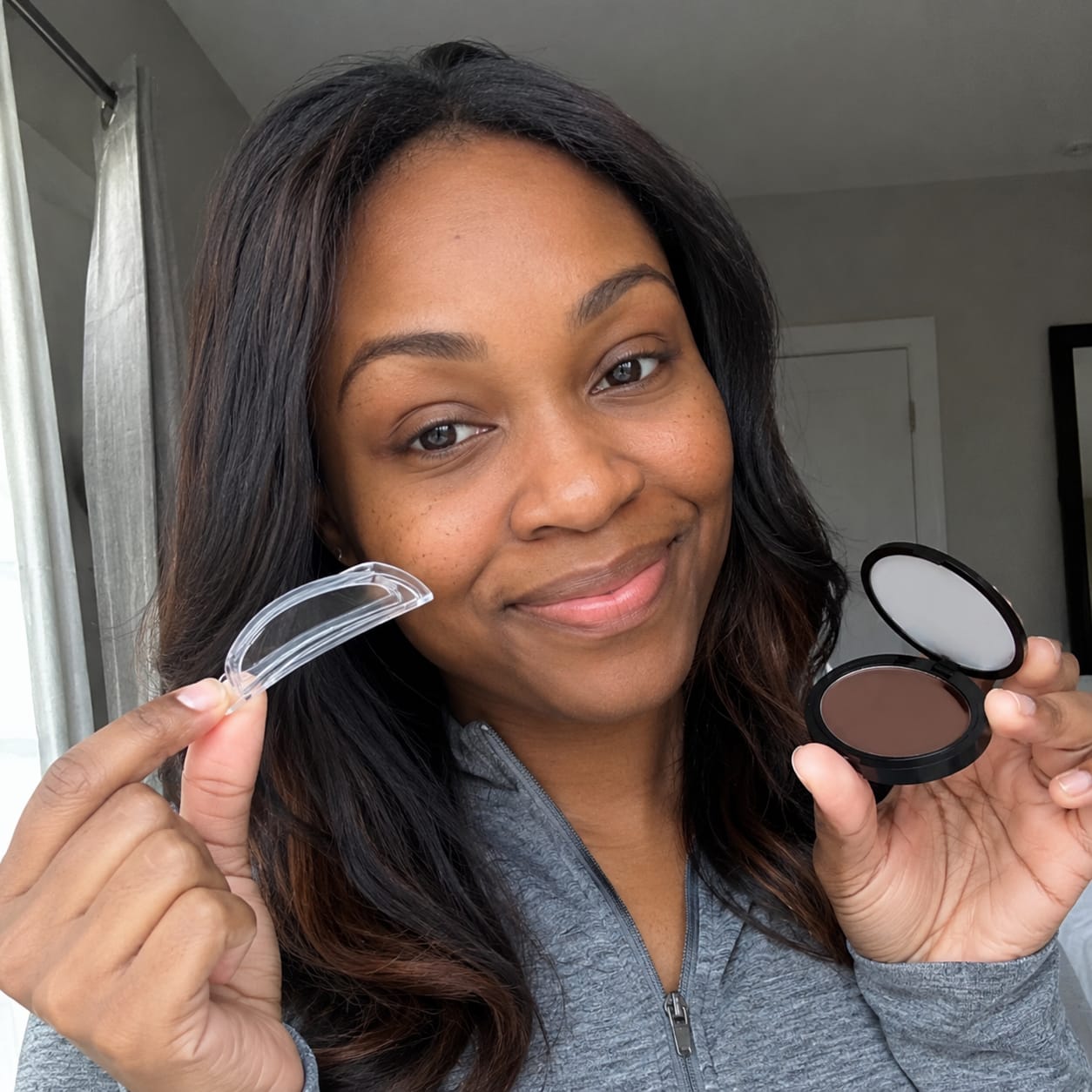Customer photo review of BROWFI™ - Perfect Eyebrows in 5 seconds