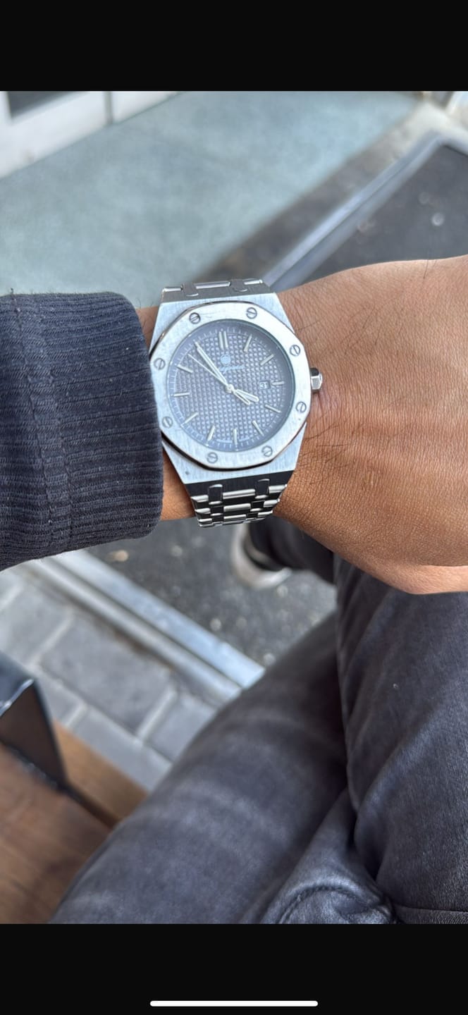 Customer photo review of LAPEDERA Tokyo