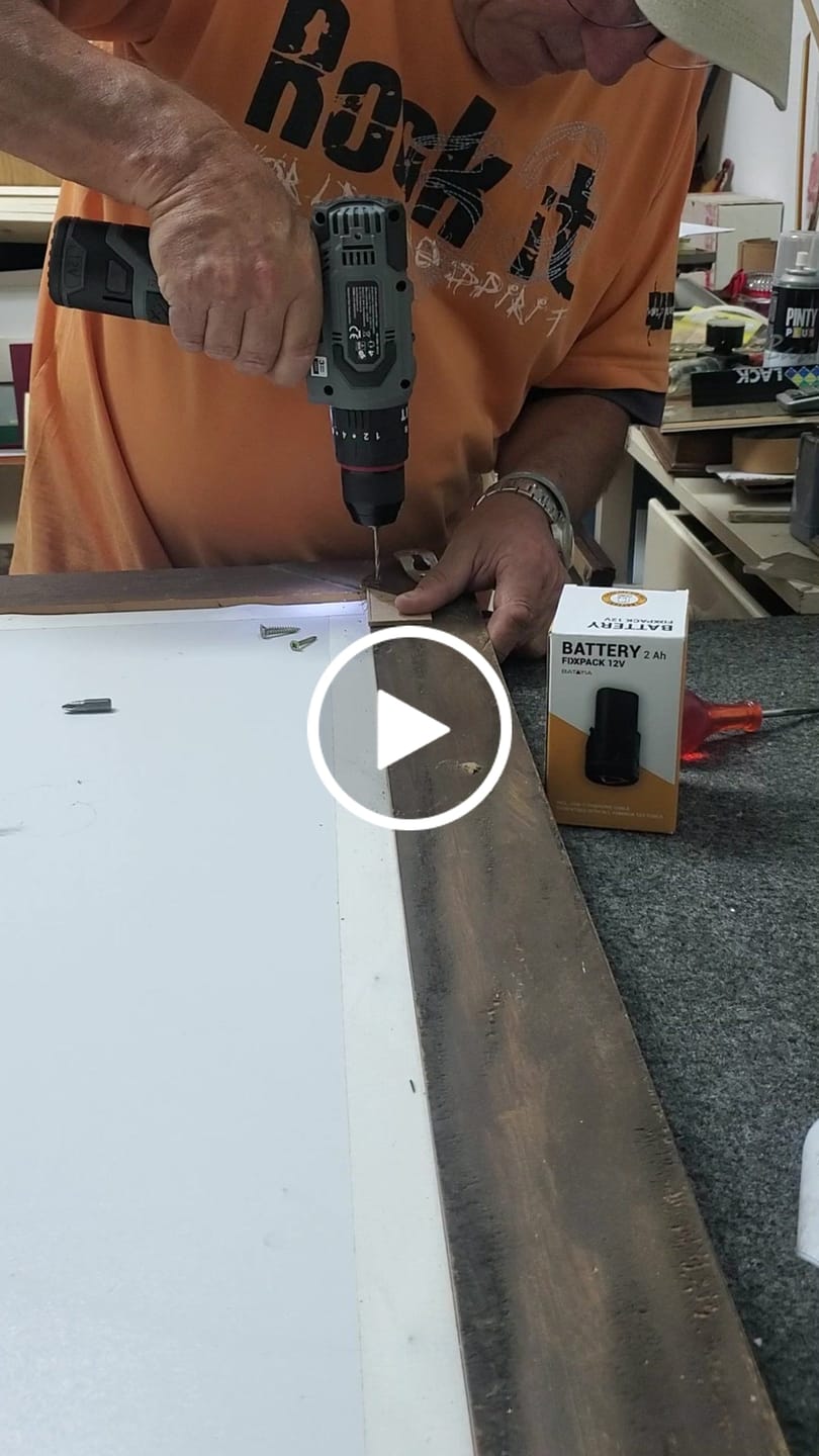 Customer video review of 12V 2.0Ah Battery (Including USB-C charging cable) - for Fixxpack 2.0