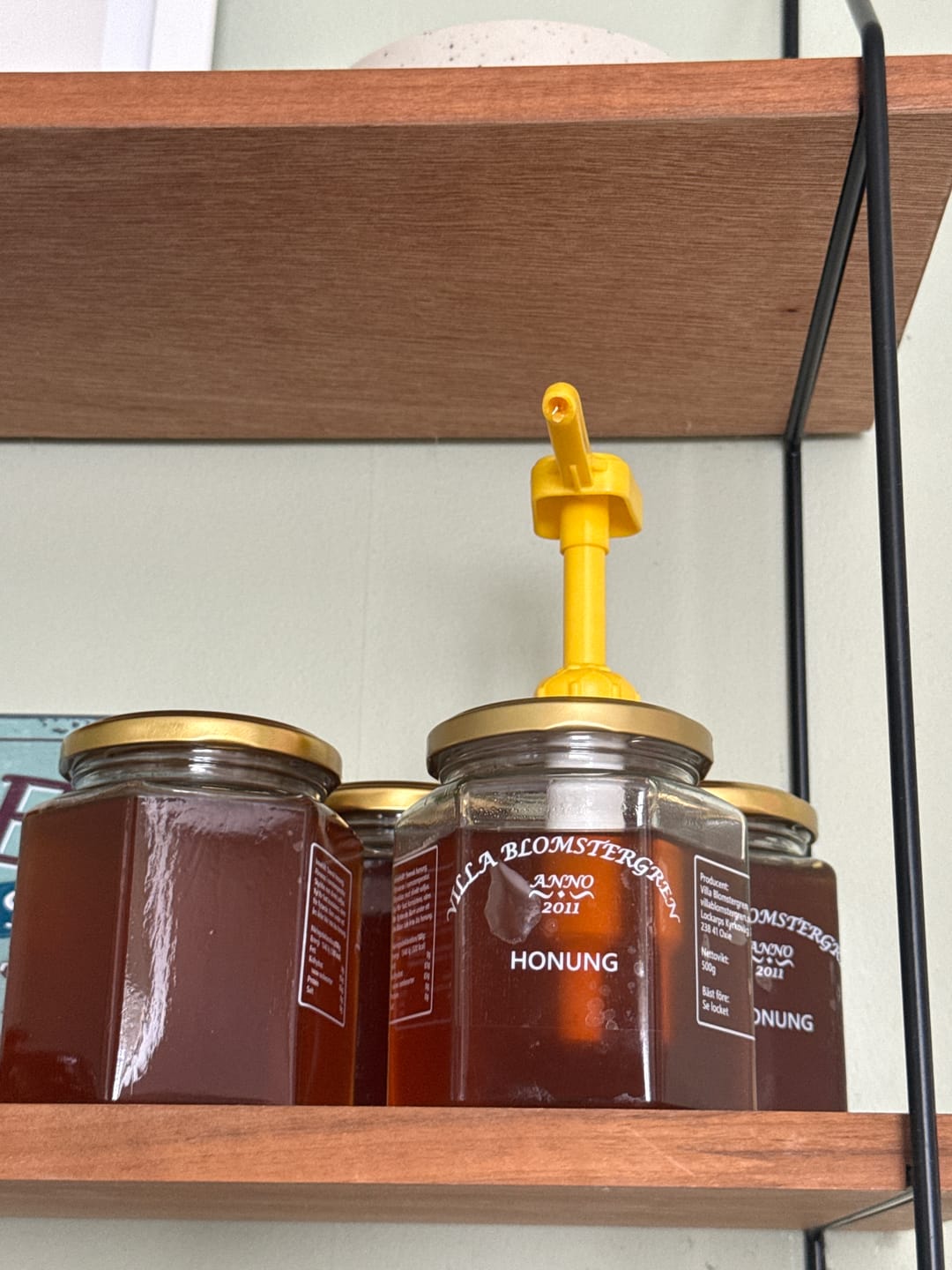 Customer photo review of 2 kg Svensk Flytande Honung (4 × 500 g) + Honungspump