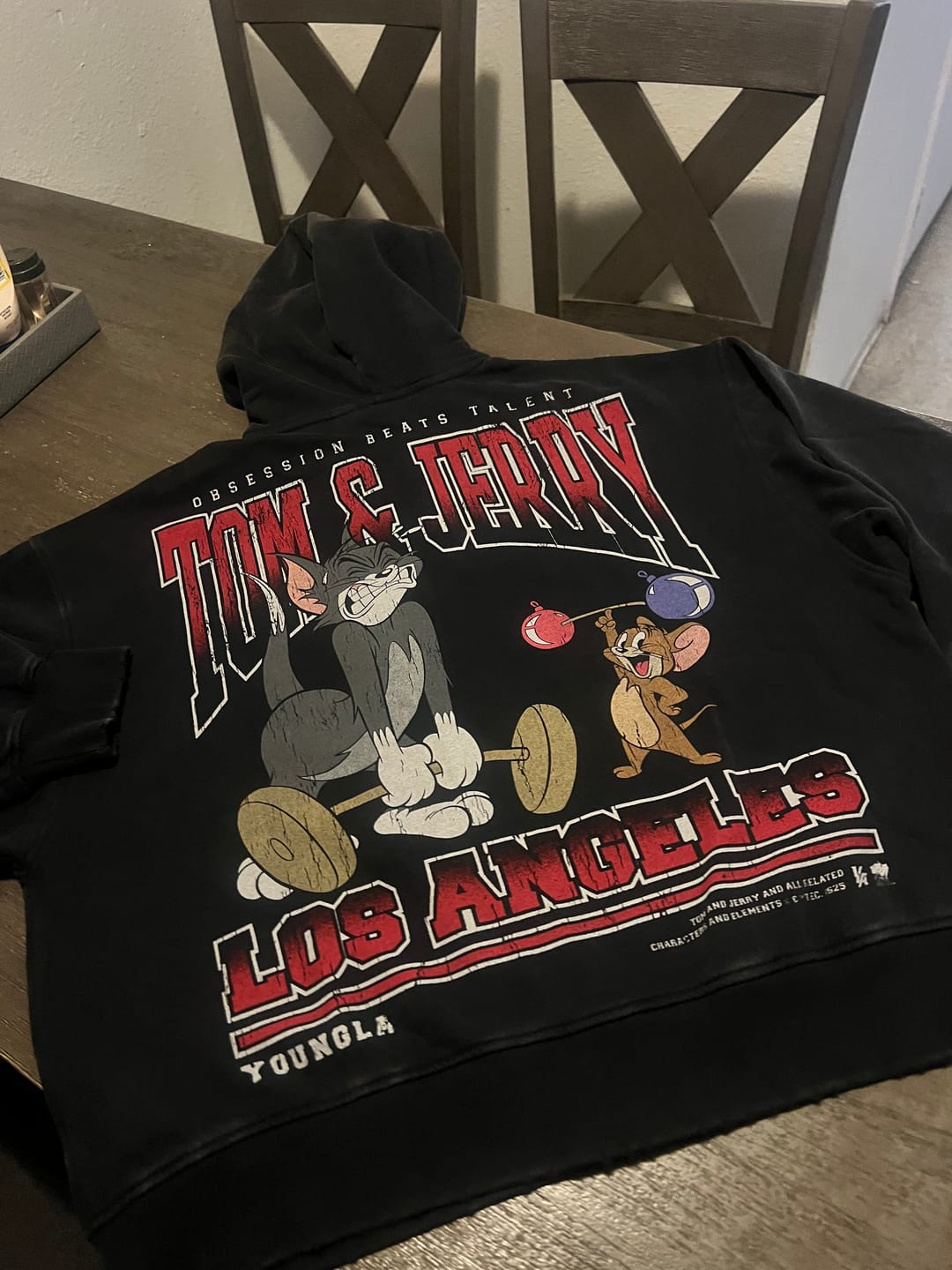 Customer photo review of 5179 - Tom & Jerry Zipup