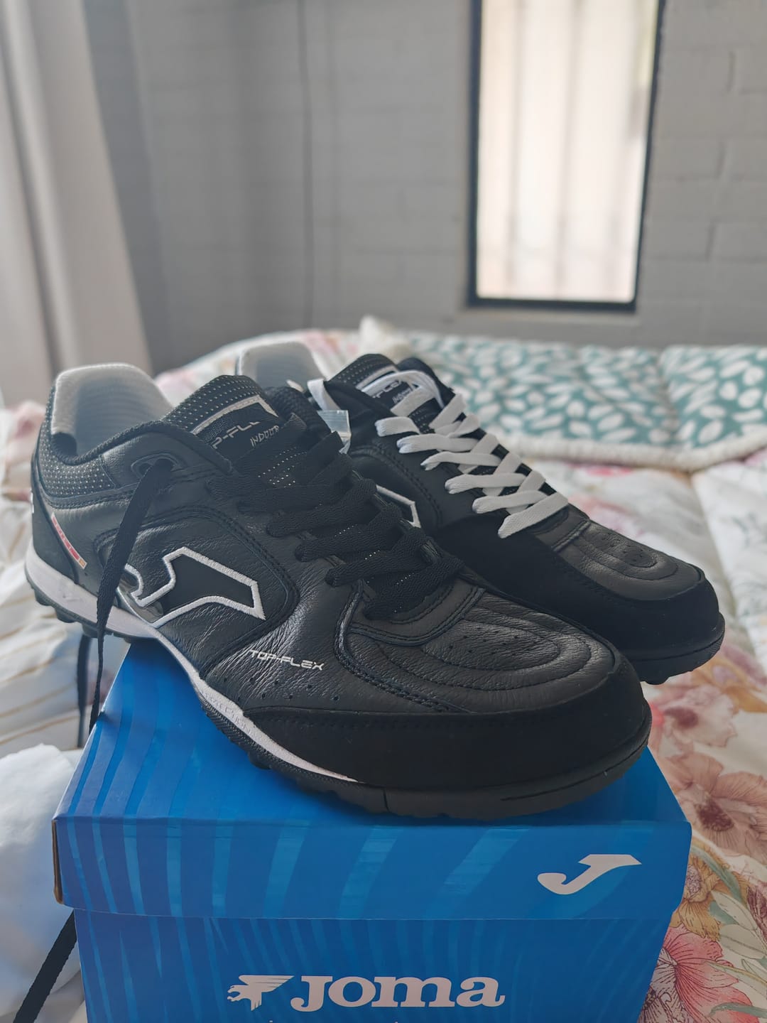 Customer photo review of Zapatilla Joma Top Flex 2121 Black Turf (Pasto Sintetico)
