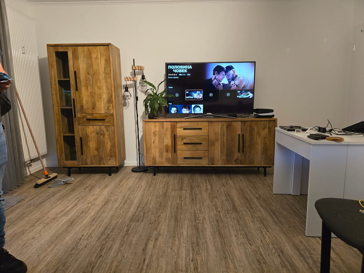 Customer photo review of Dressoir kast mango hout | Industrieel Design | 180x40x80cm