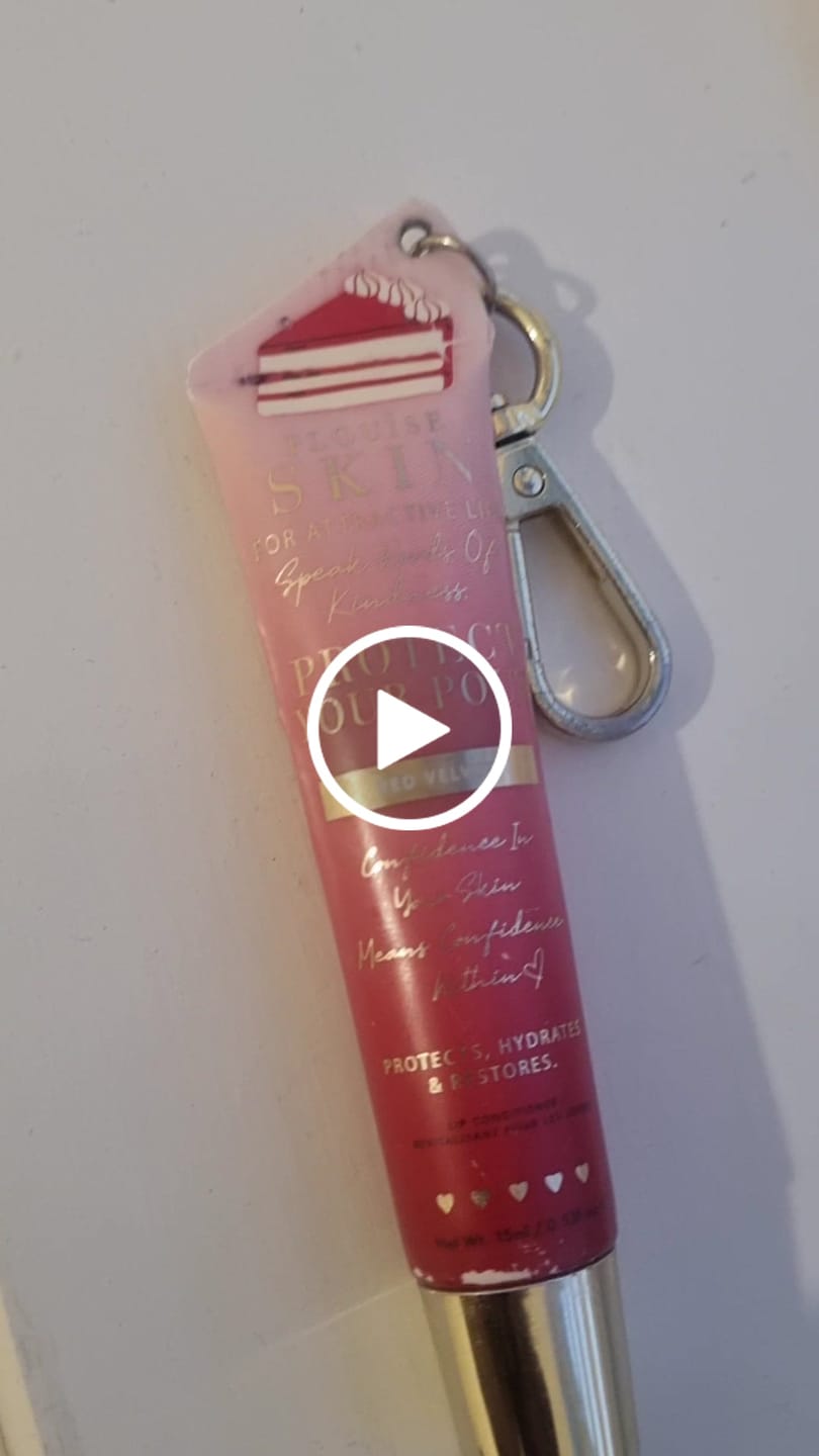 Customer video review of Plump Me Pretty Moisturizer