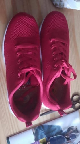 Customer photo review of OrthoCare | Comfortabele Schoenen met Luchtkussenzool