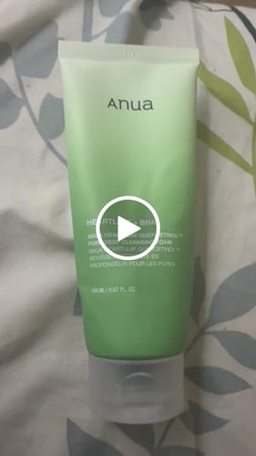 Customer video review of غسول انوا الرغوي للتنظيف العميق للمسام بخلاصة الهارتليف - 150مل