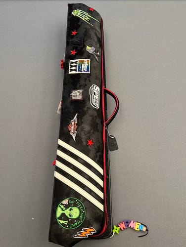 Customer photo review of Lizard Rainbow Series Cue Case 3B4S