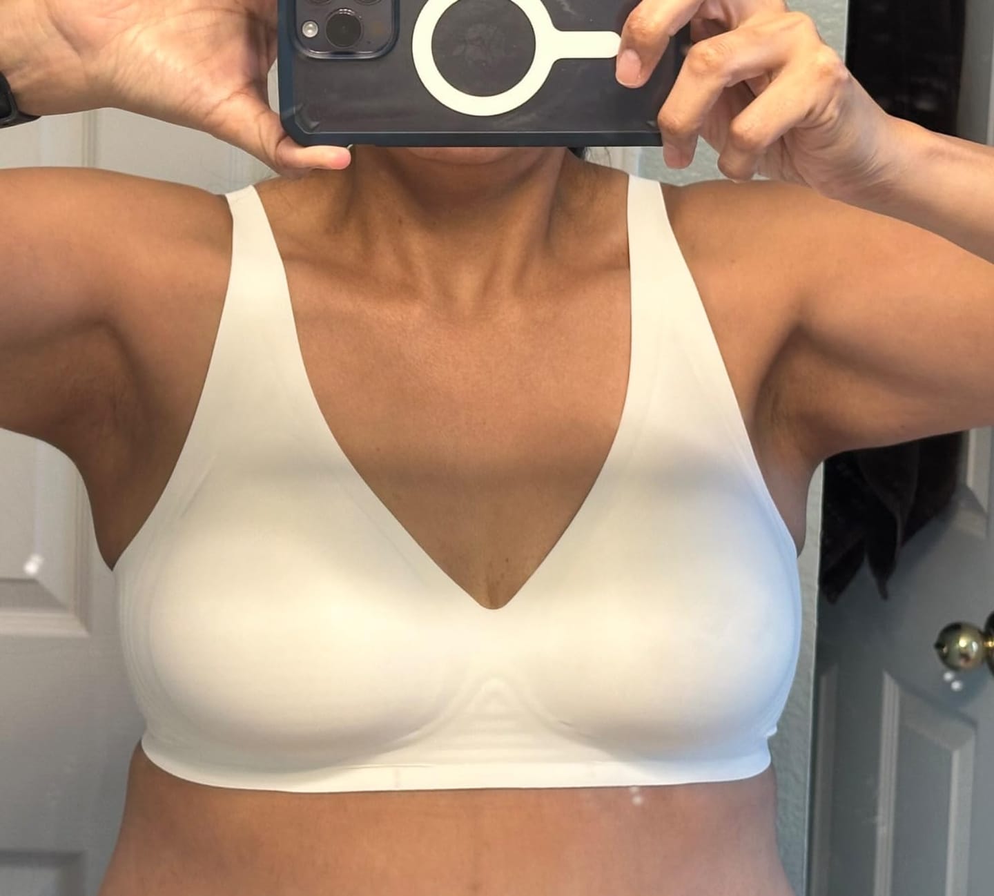 Customer photo review of Seamless Deep V Push-Up Wireless Bra 3.0