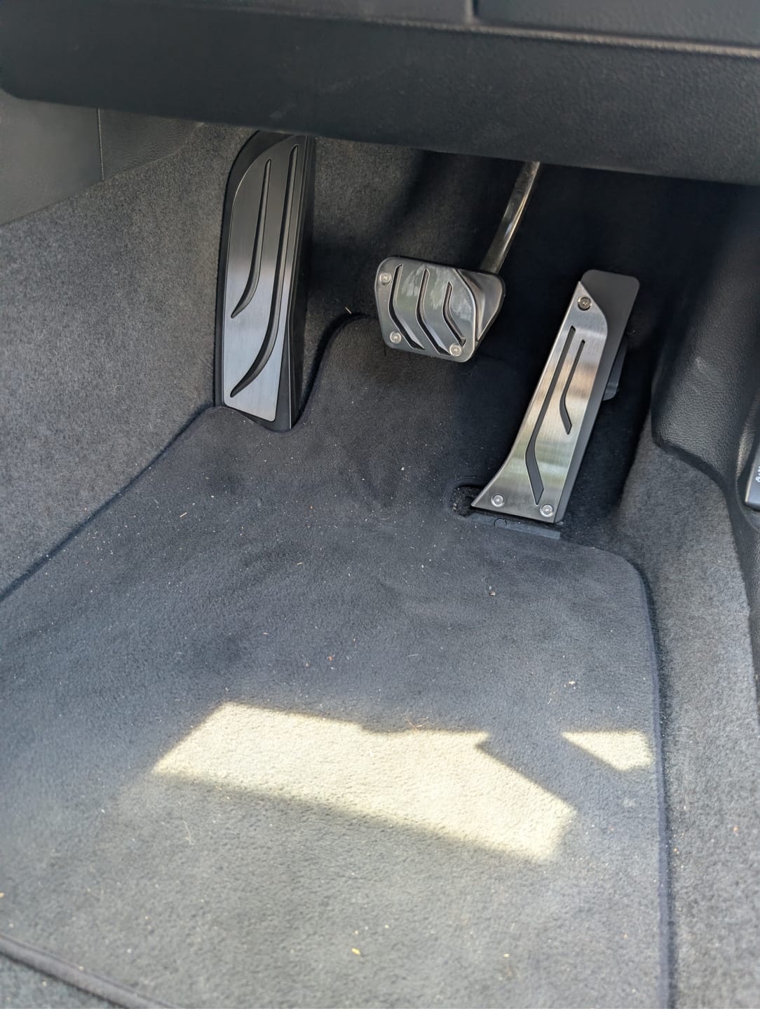 Customer photo review of Auto Metal Pedals Covers
