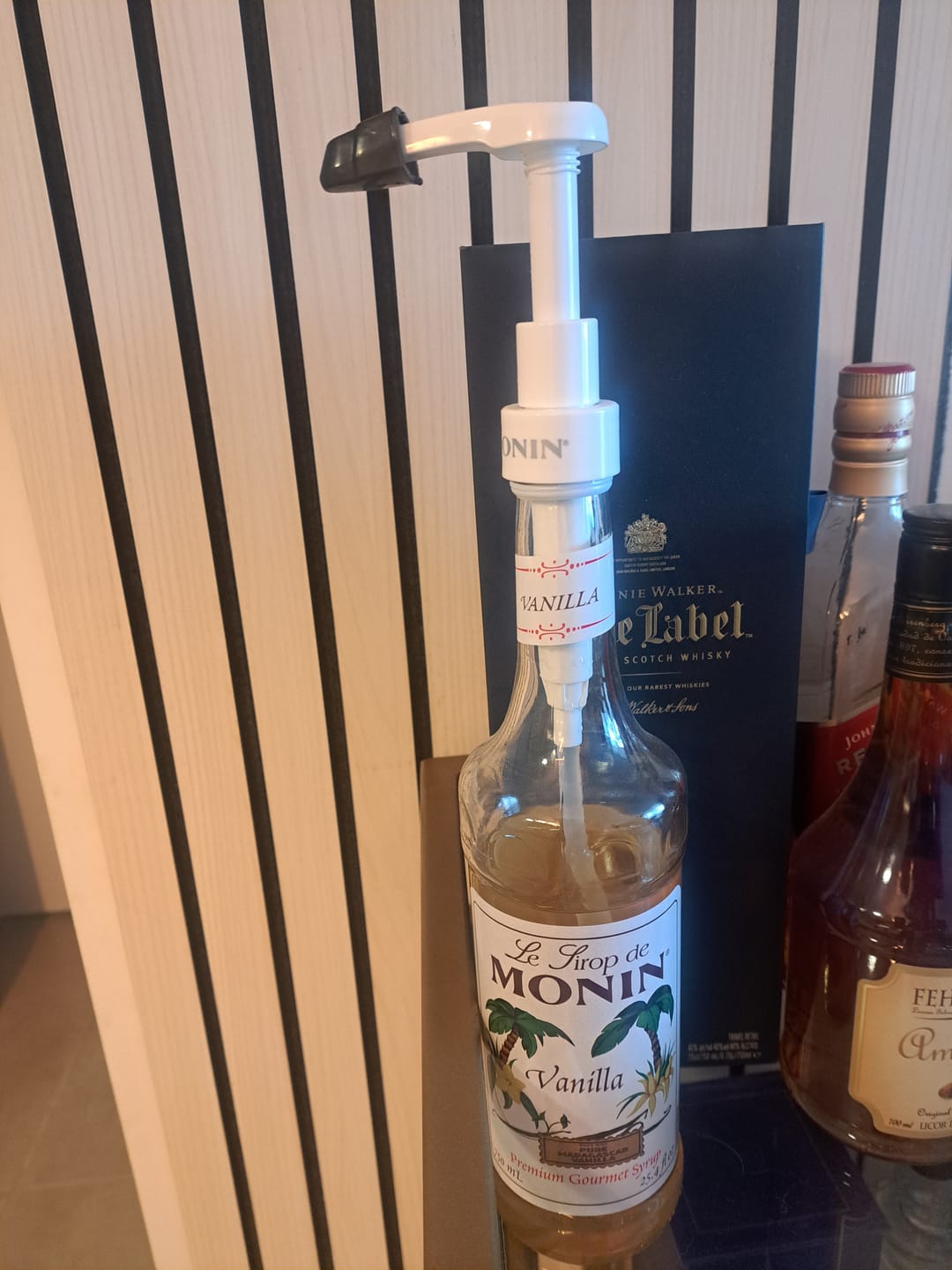 Customer photo review of Bomba Dispensadora De Jarabe Syrup Monin 750 Ml