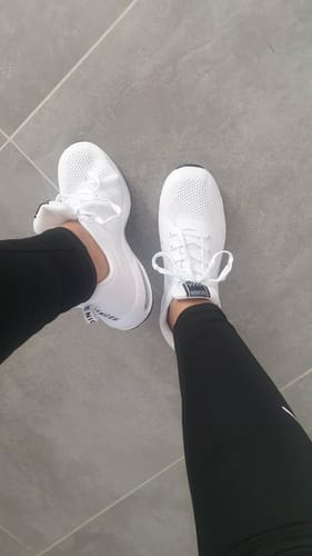 Customer photo review of OrthoCare | Comfortabele Schoenen met Luchtkussenzool