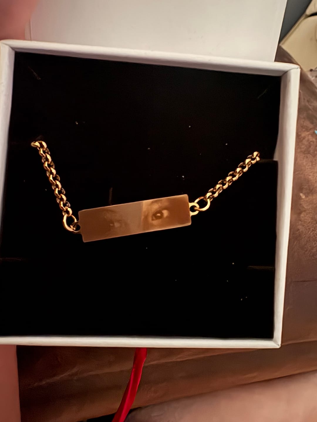 Customer photo review of Personalized Eye Photo Bracelet