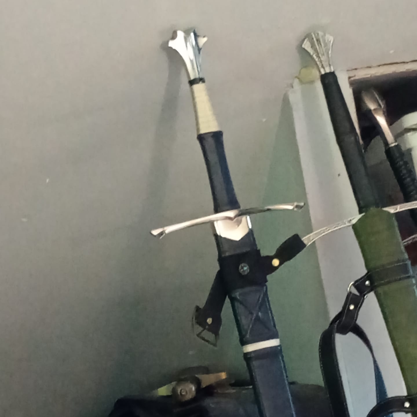 Customer photo review of The Dragonwhisper Longsword Version 2 with Fishtail Pommel