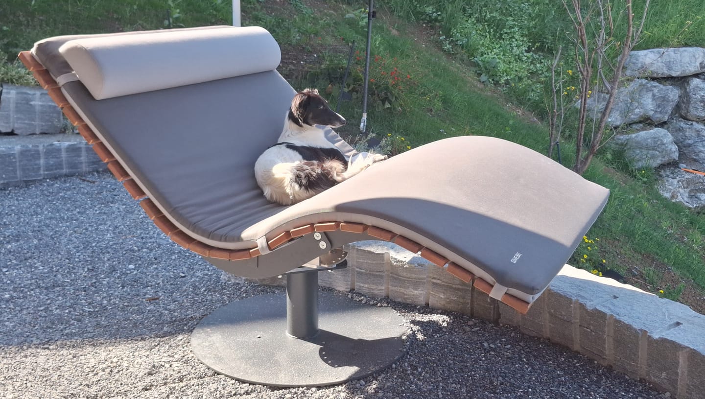 Customer photo review of MEBE Wave Lounge - drehbare Gartenliege für 2 Personen