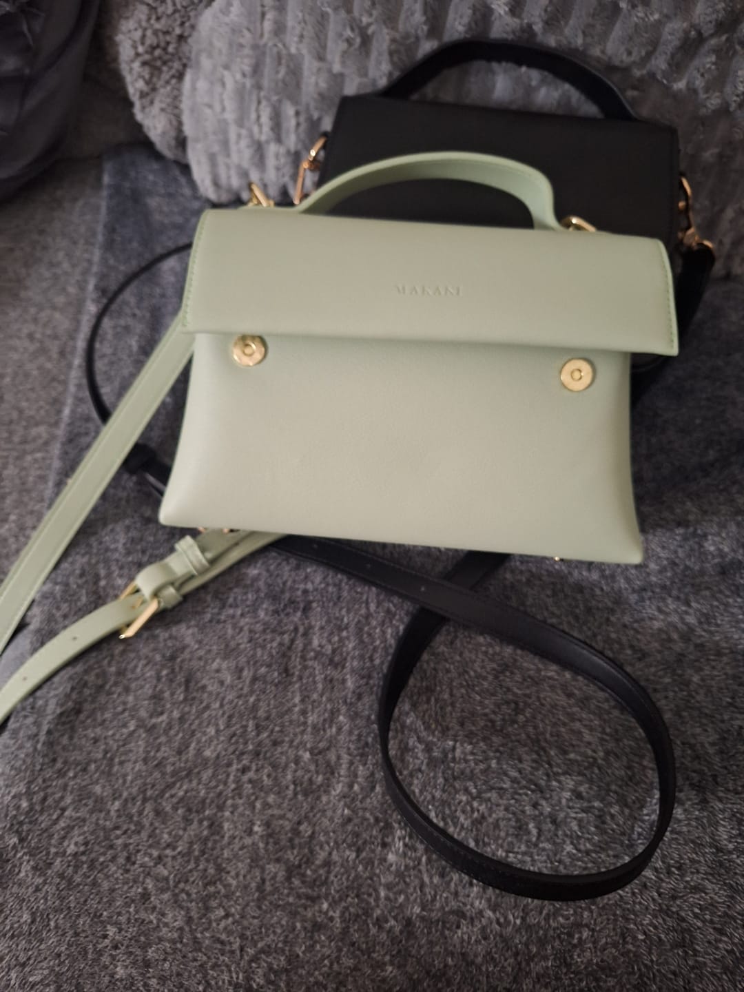 Customer photo review of NANI - PISTACHIO
