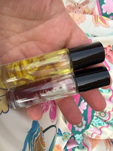 Customer photo review of Basic Perfume Kit