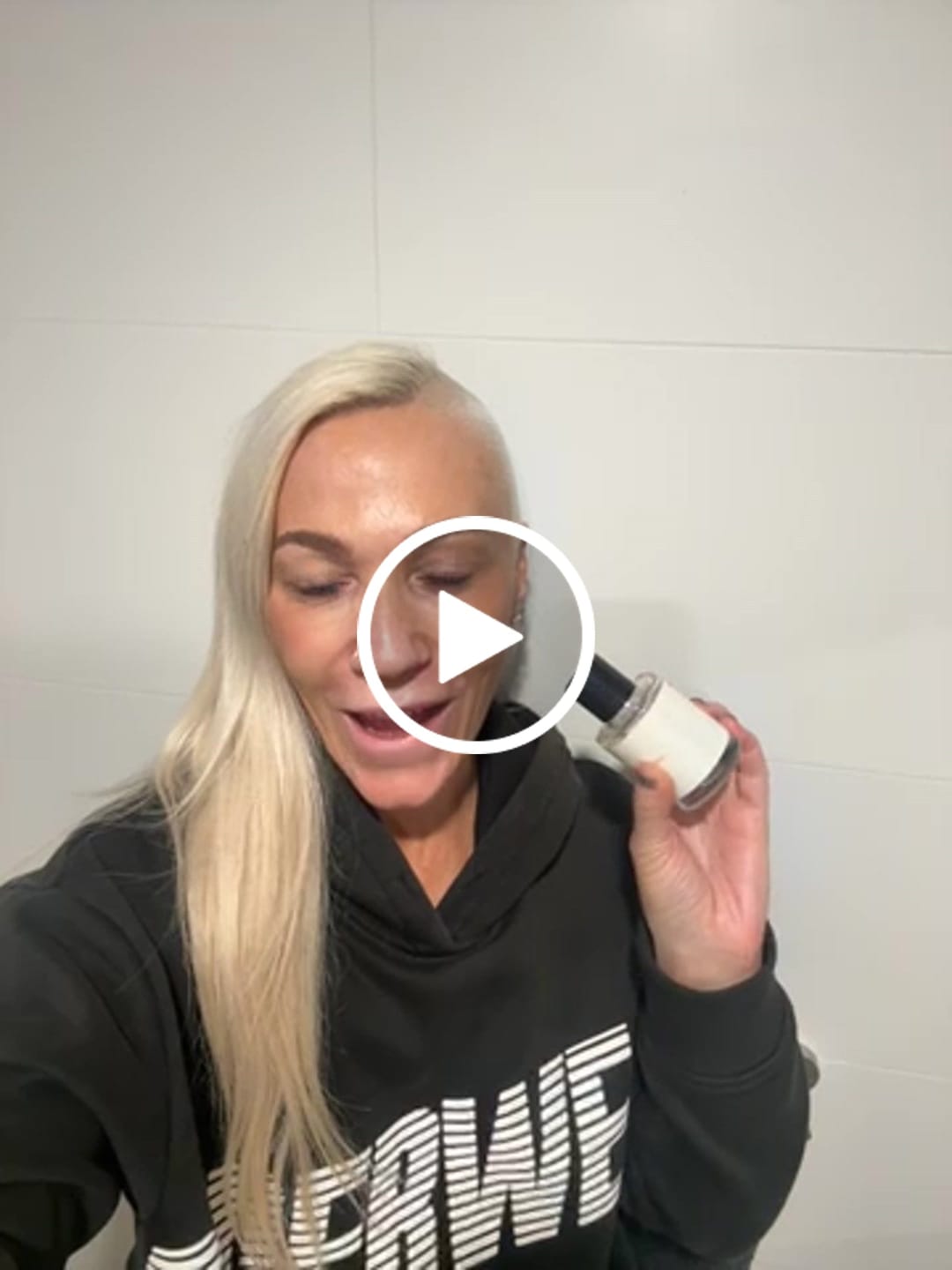 Customer video review of Lucid Dreaming