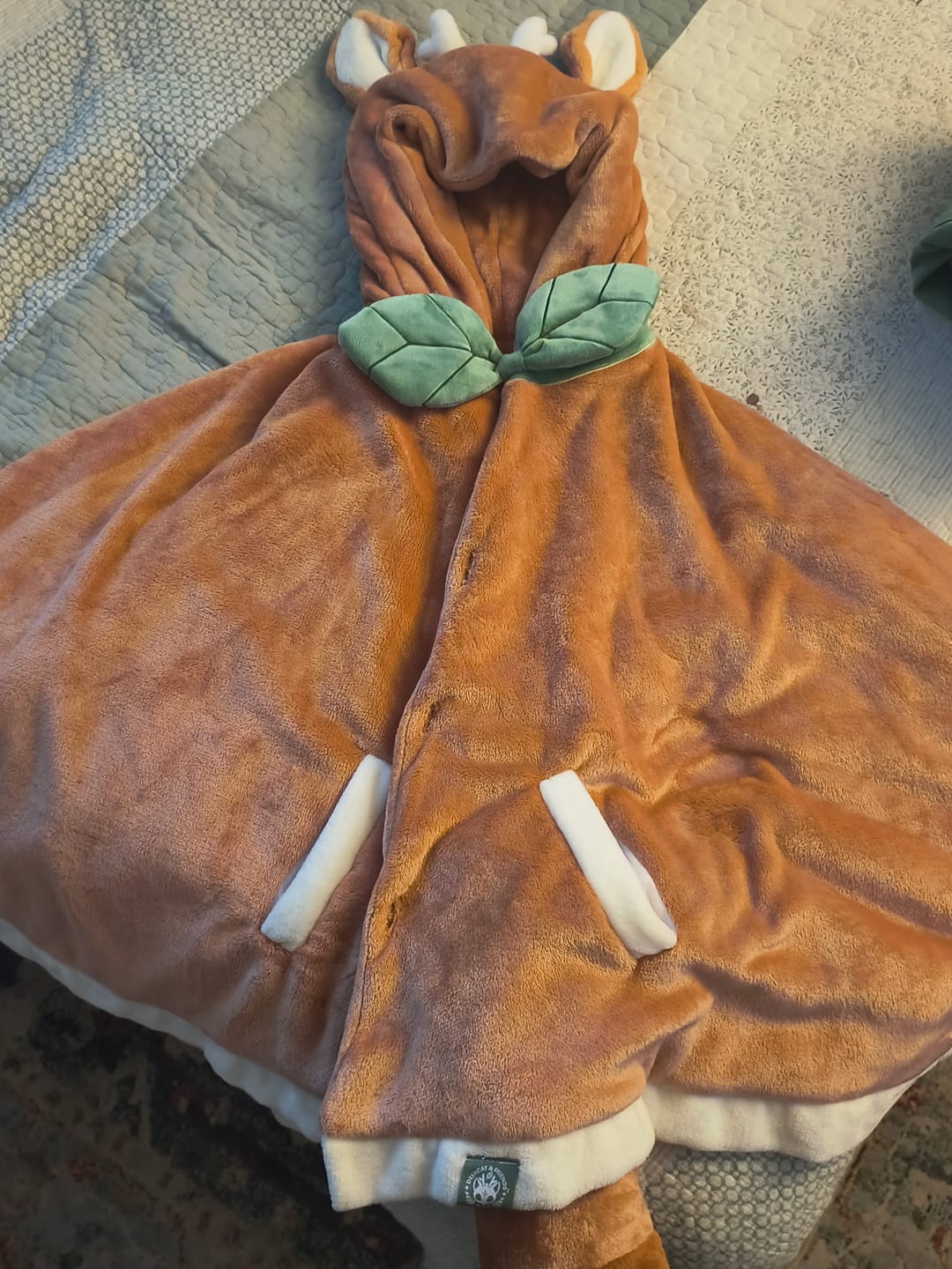 Customer photo review of Pre-order DeerCat Cozy Cape