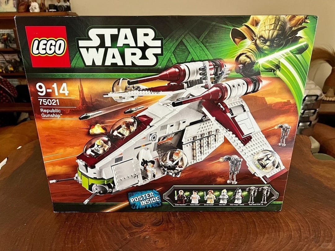 Customer photo review of LEGO Republic Gunship (75021) - RESELL