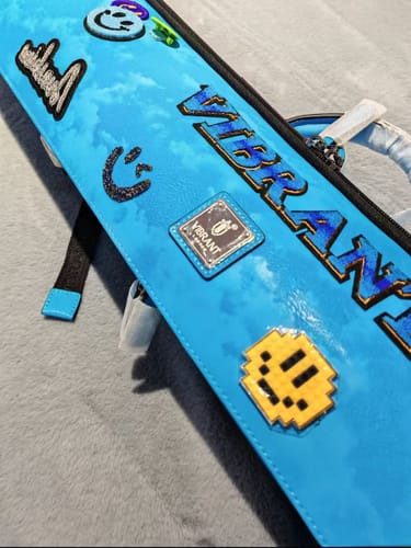 Customer photo review of Lizard Rainbow Series Cue Case 3B4S