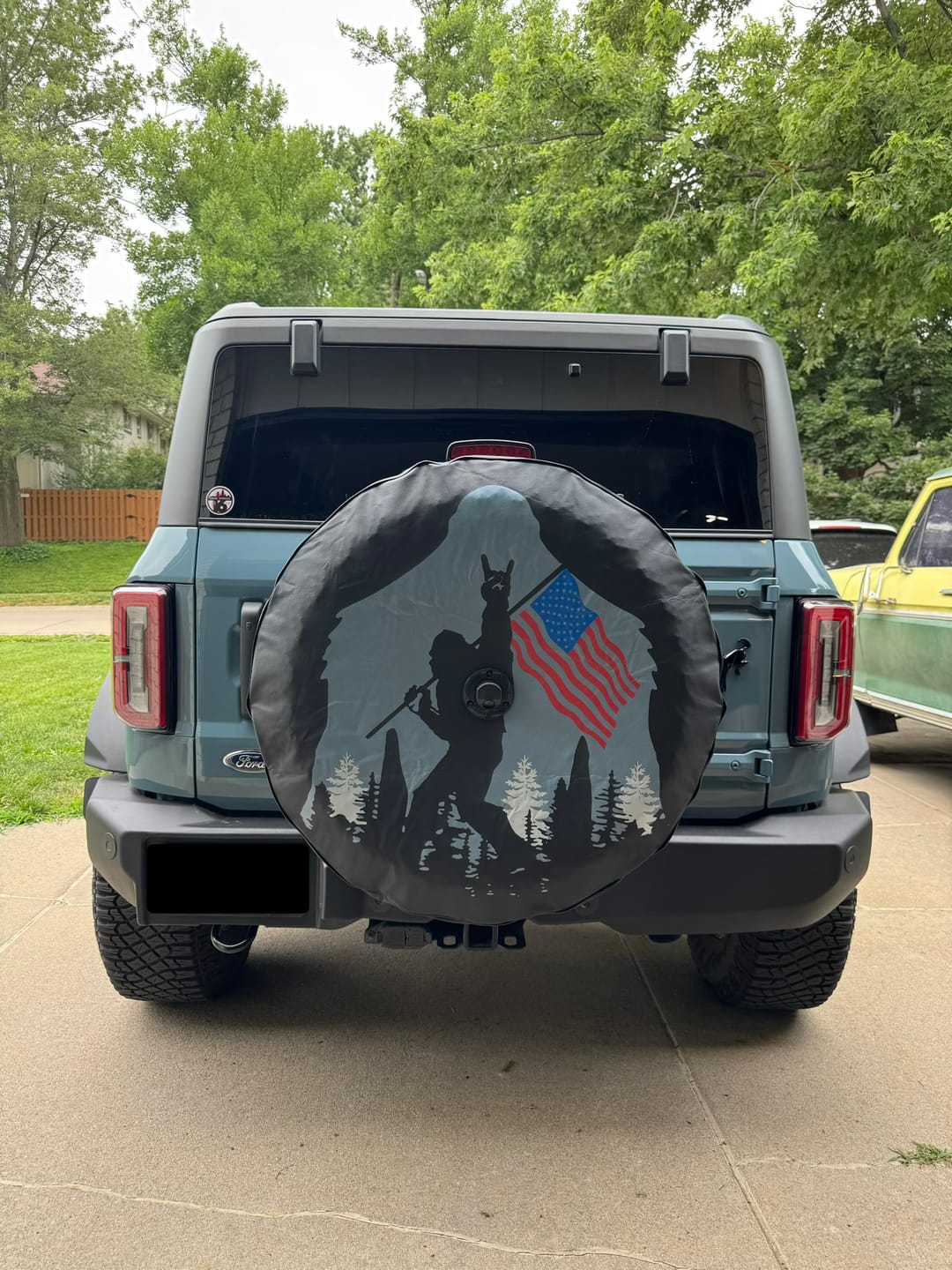 Customer photo review of CUSTOM DESIGN Tire Cover