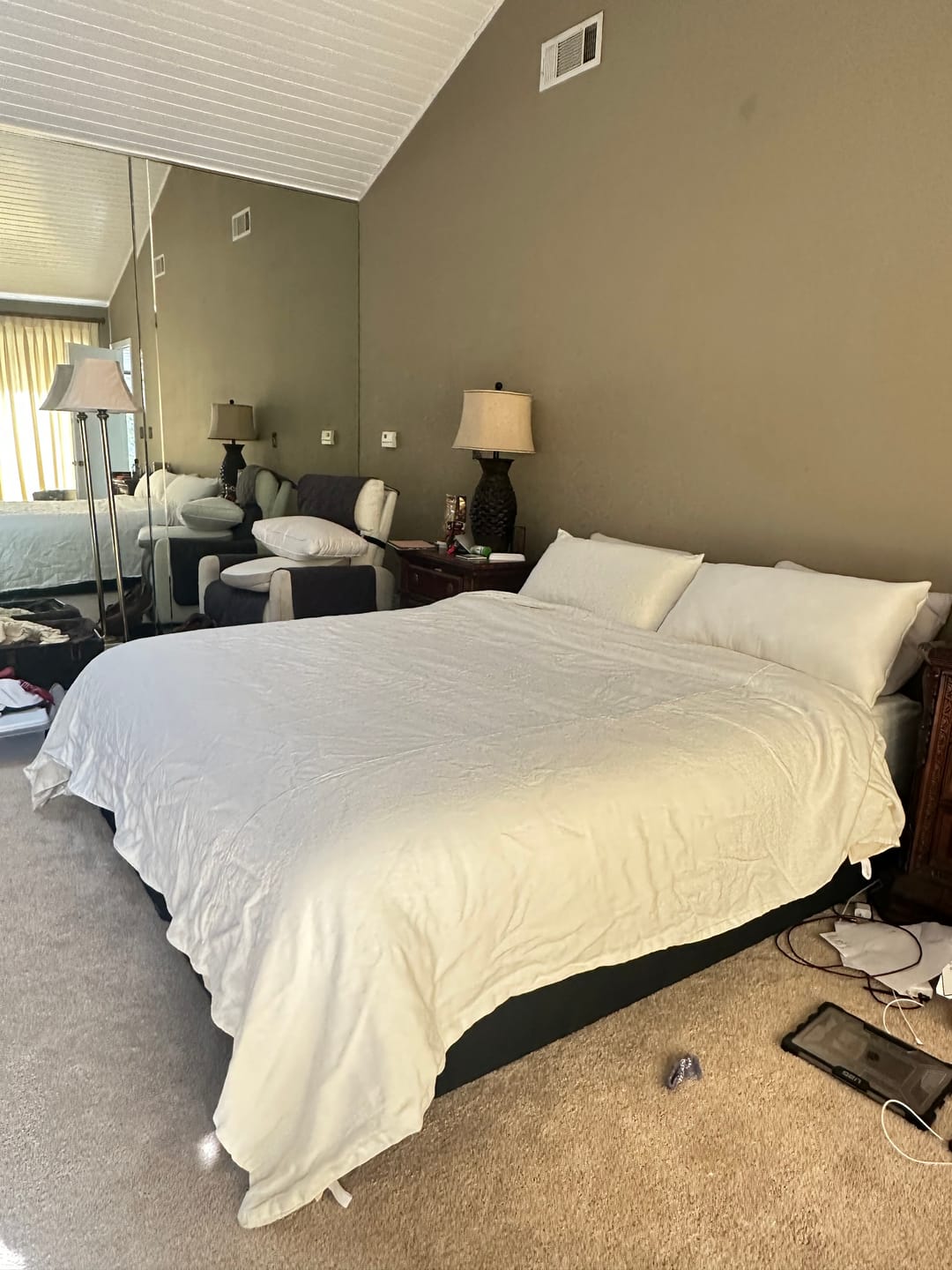 Customer photo review of Wool Comforter
