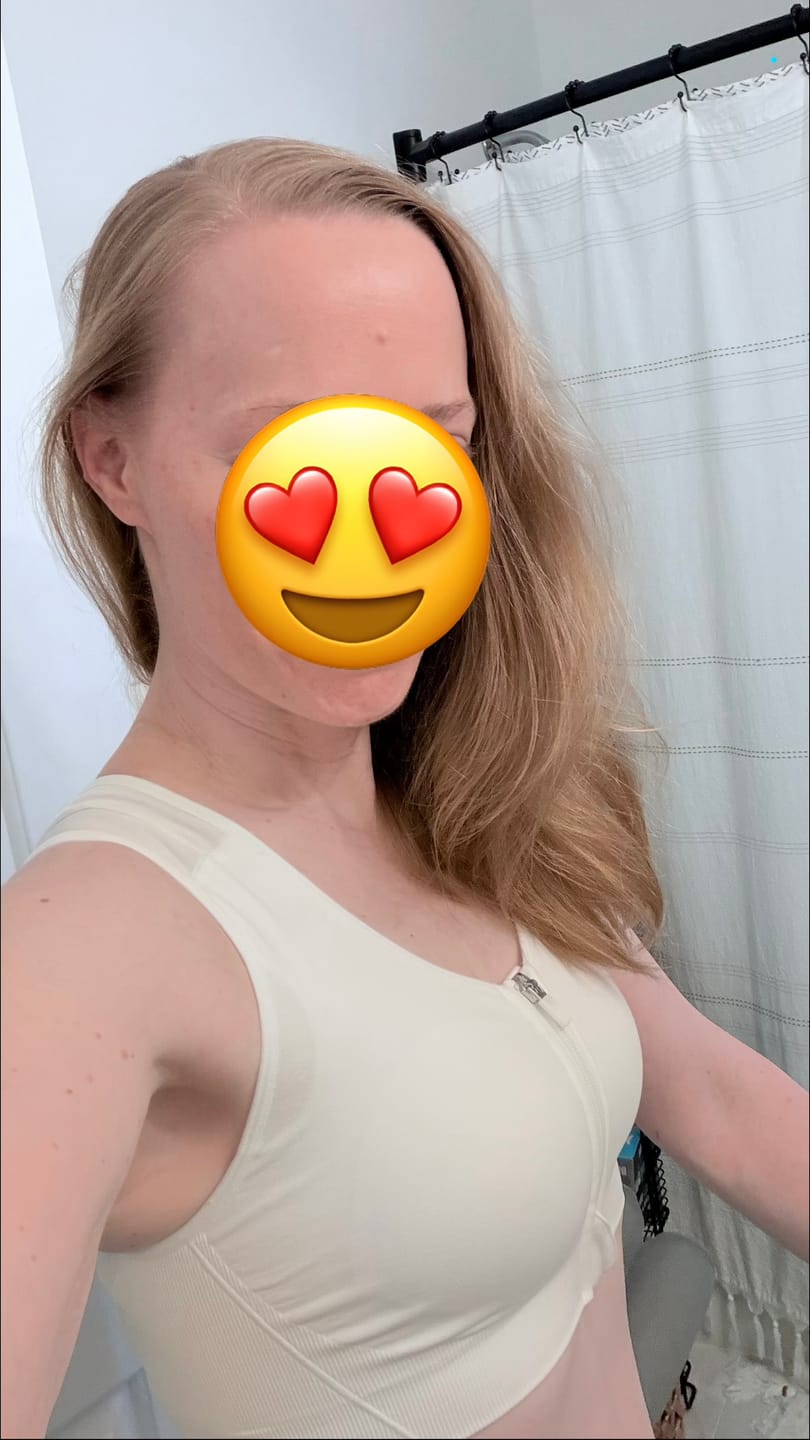 Customer photo review of AlignMe Zipper Posture Sports Bra For Women