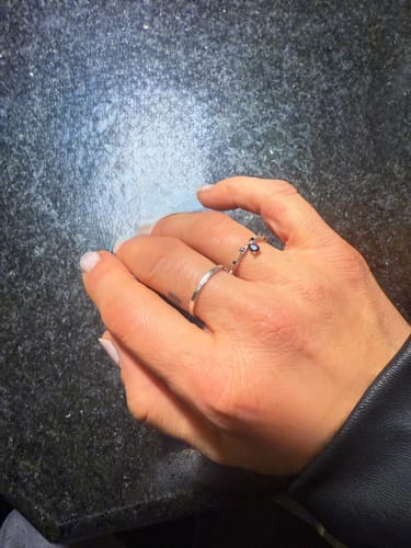 Customer photo review of ANILLO DRYNA BLACK PLATA