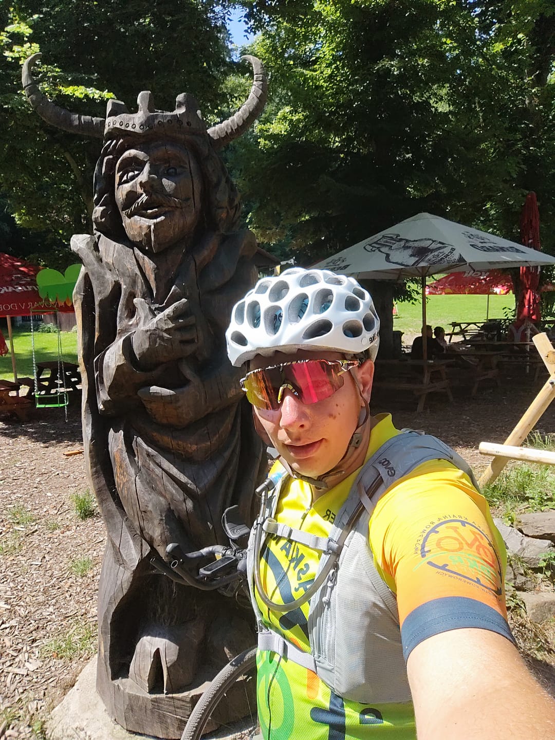 Customer photo review of ROCKBROS Malowane Okulary Rowerowe Fotochromowe Okulary Kolarskie Wiatroszczelne UV400