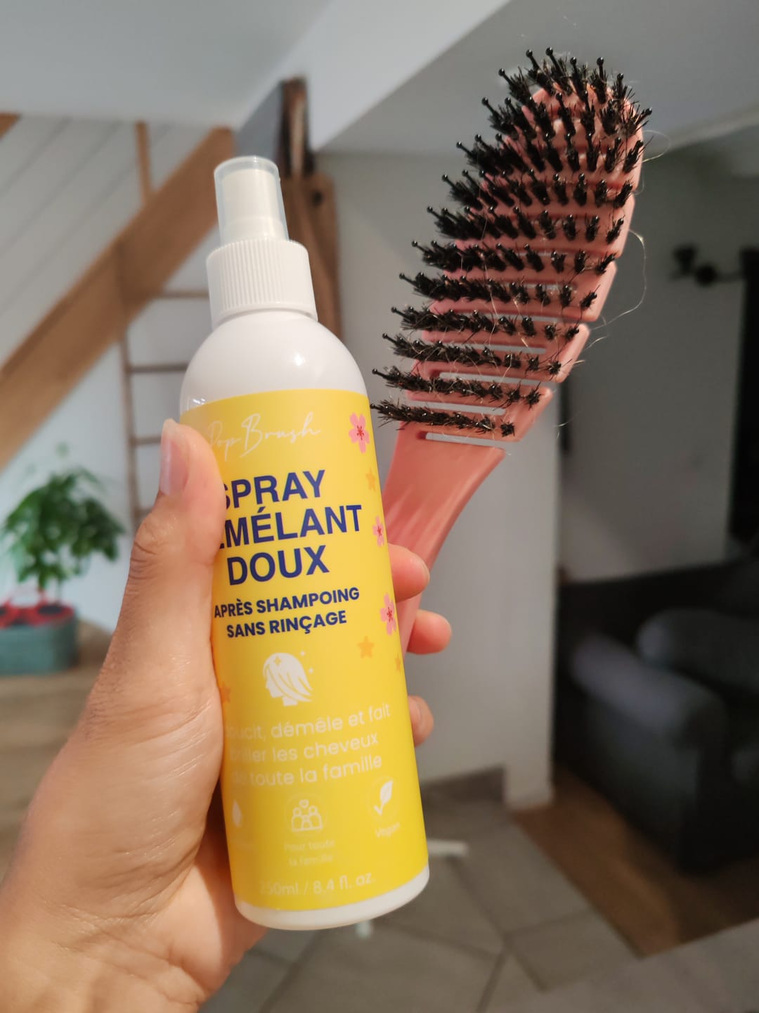Customer photo review of Spray démêlant doux sans rinçage