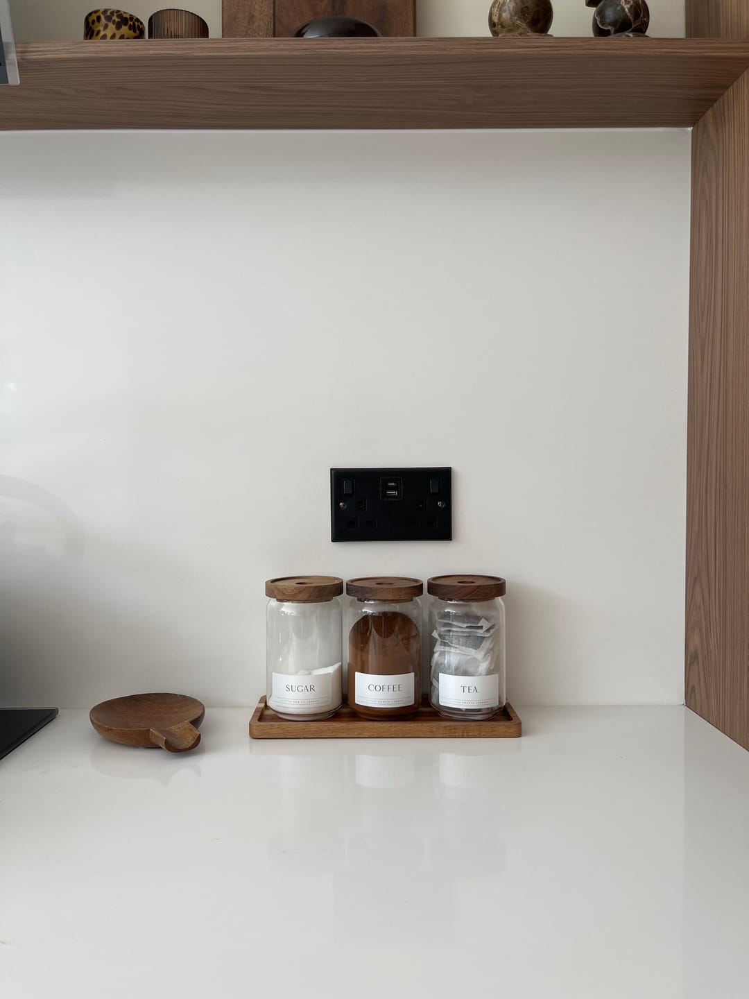 Customer photo review of Set of 3 Acacia Glass Jars Tea, Coffee and Sugar 750 ML [LABEL SLIM]