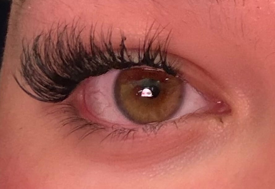 Customer photo review of THE CAT EYE