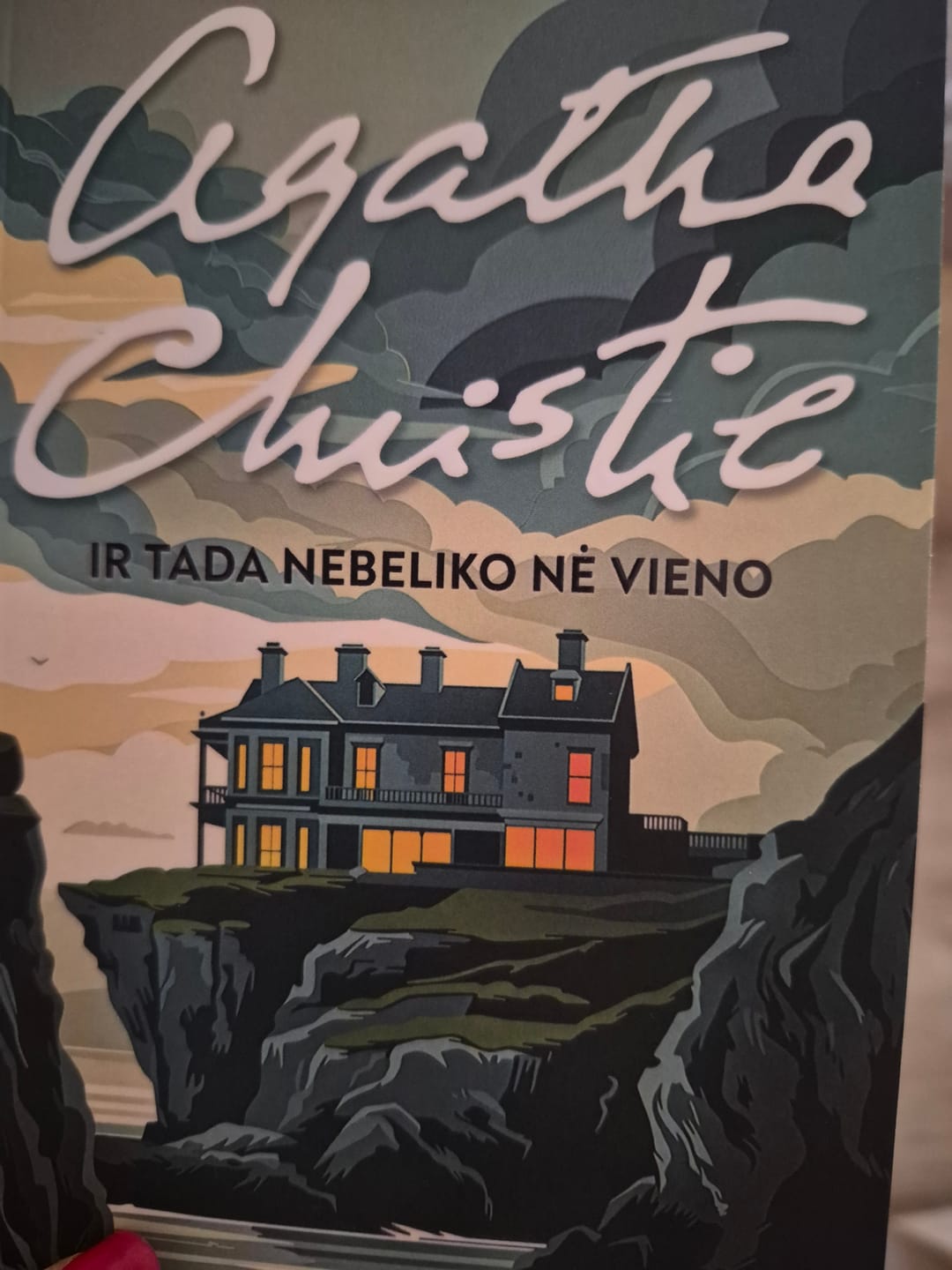 Customer photo review of Ir tada nebeliko nė vieno – legendinis detektyvas apie dešimt pasmerktųjų saloje