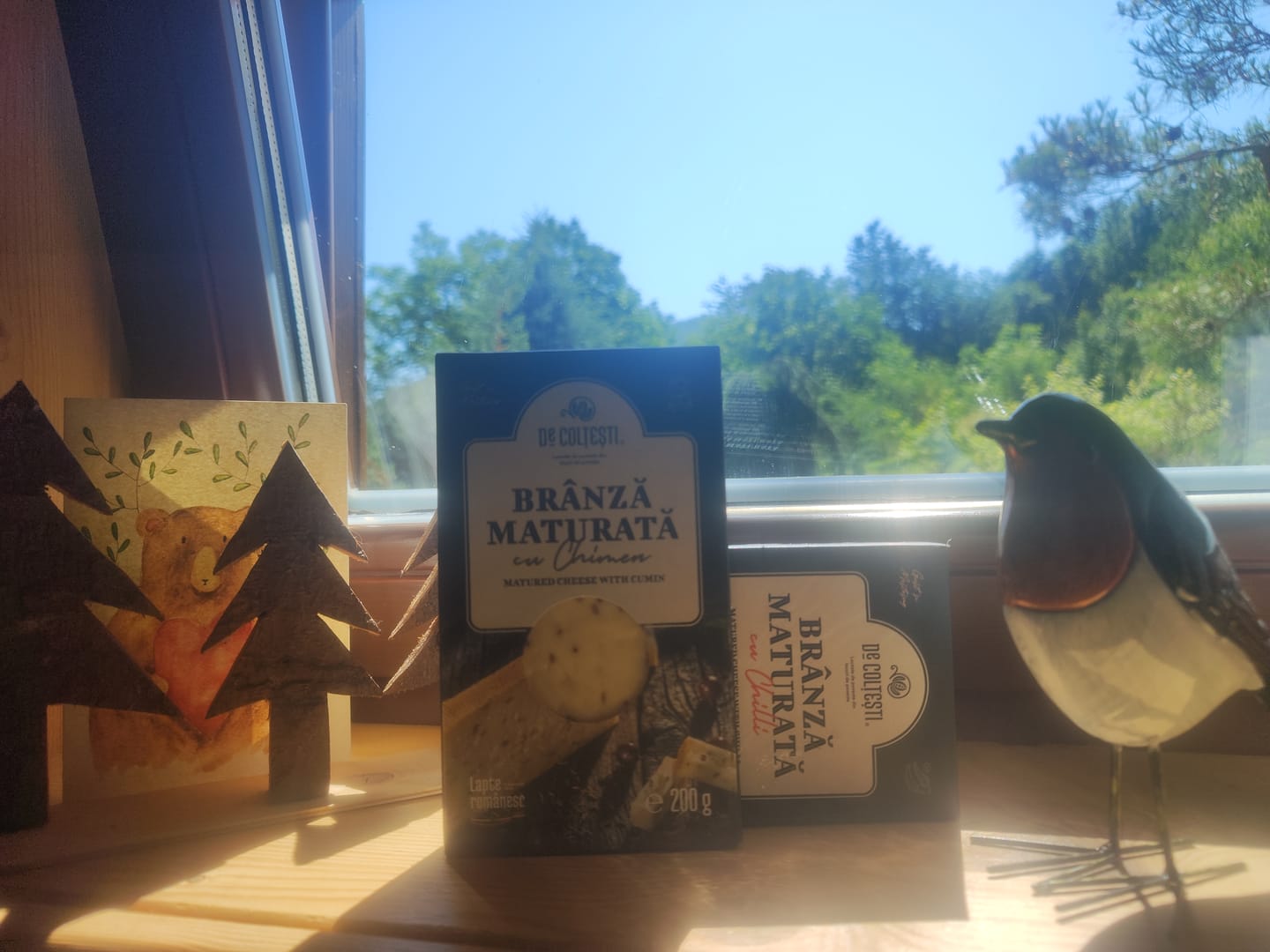 Customer photo review of Brânză Maturată cu Chimen 200g