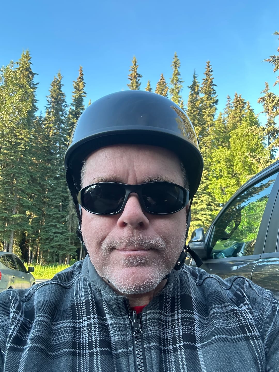 Customer photo review of SOA Smallest Lightest DOT Beanie Gloss Black No Peak