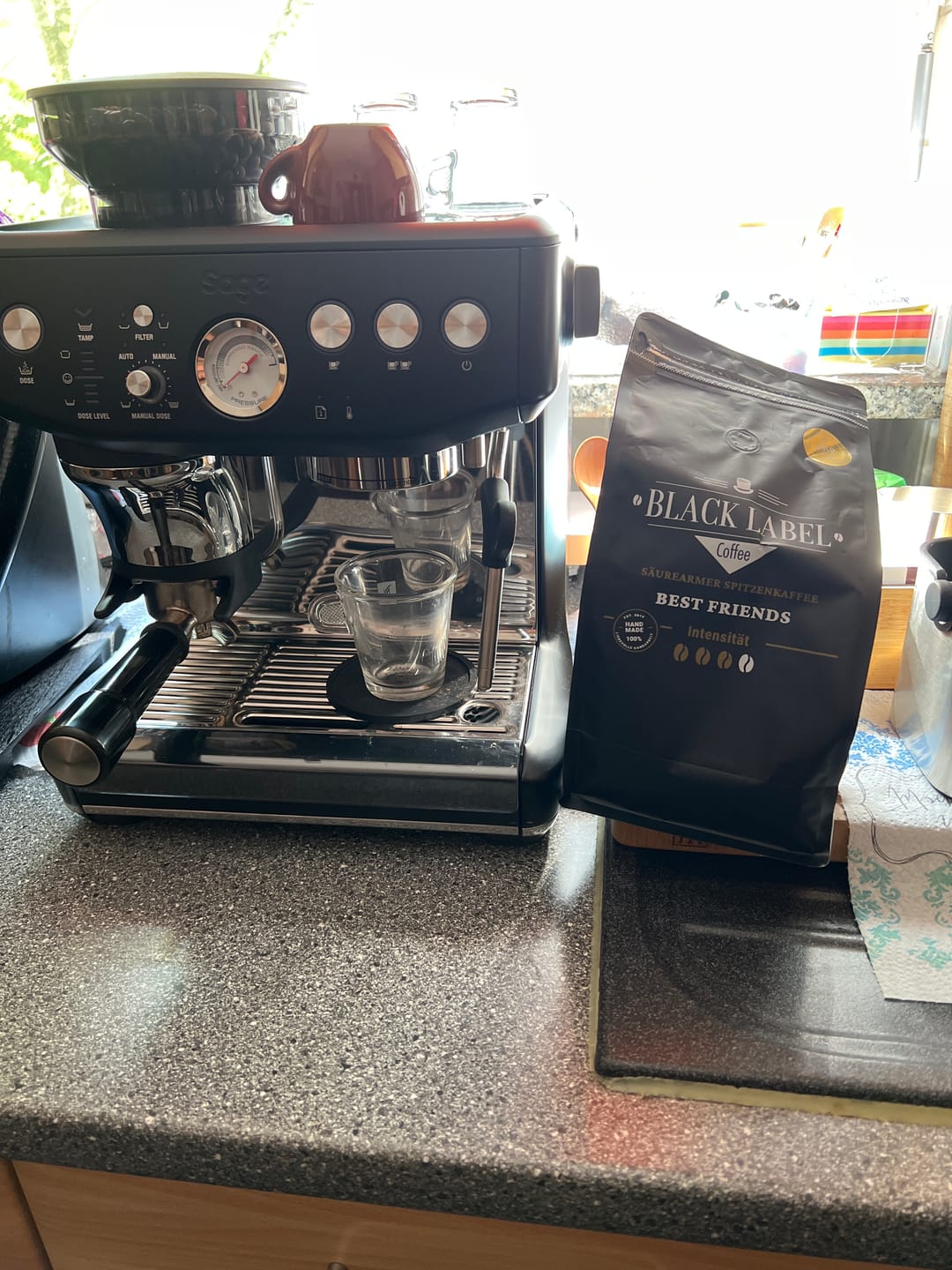 Customer photo review of Best Friends Crema King