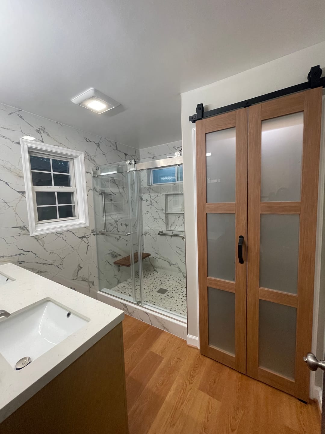 Customer photo review of Soft-Closing Double Sliding Frameless Shower Door with One Finger Pull - DS13H