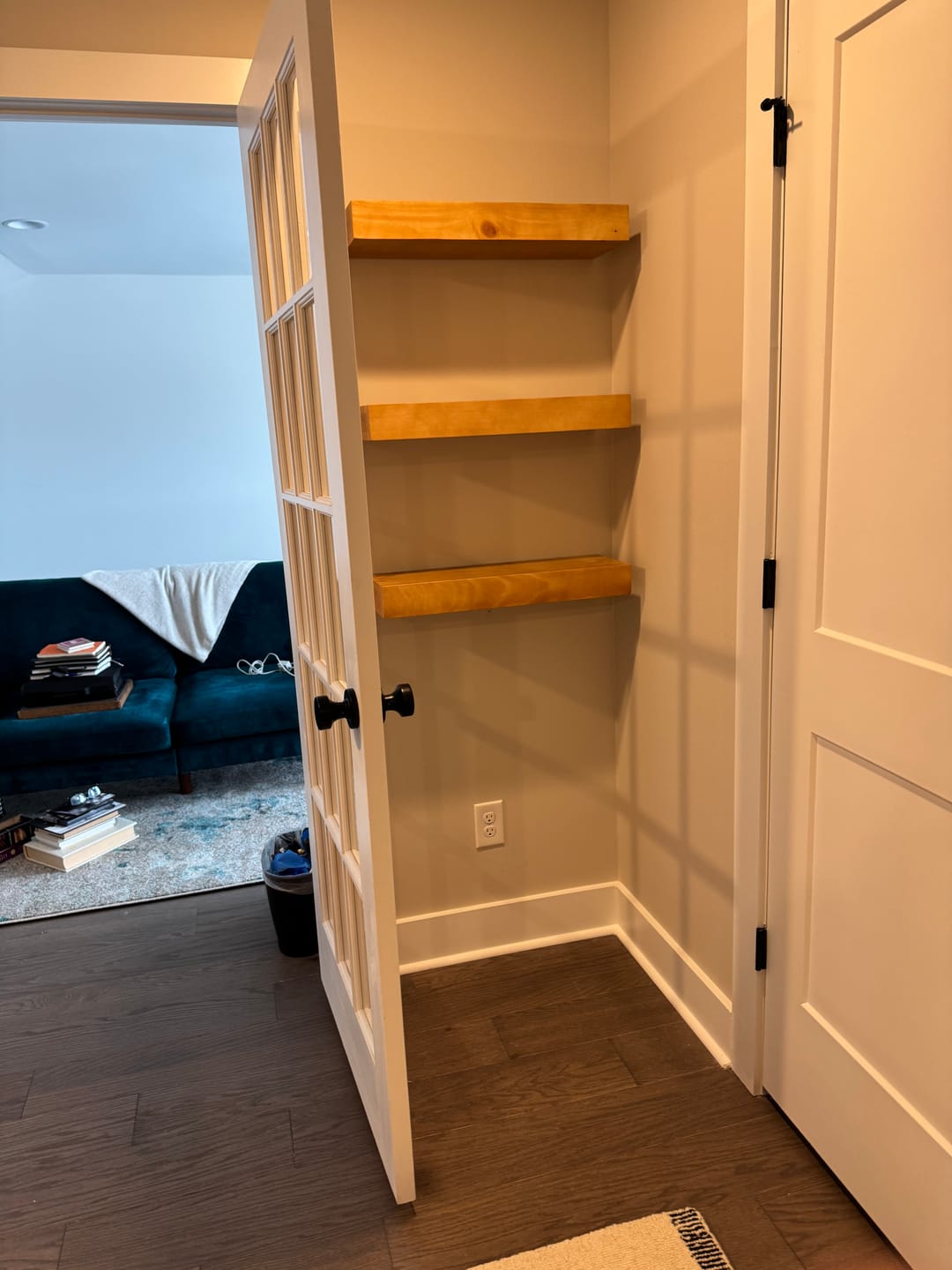 Customer photo review of Modern 3" Thick Pine Floating Shelves
