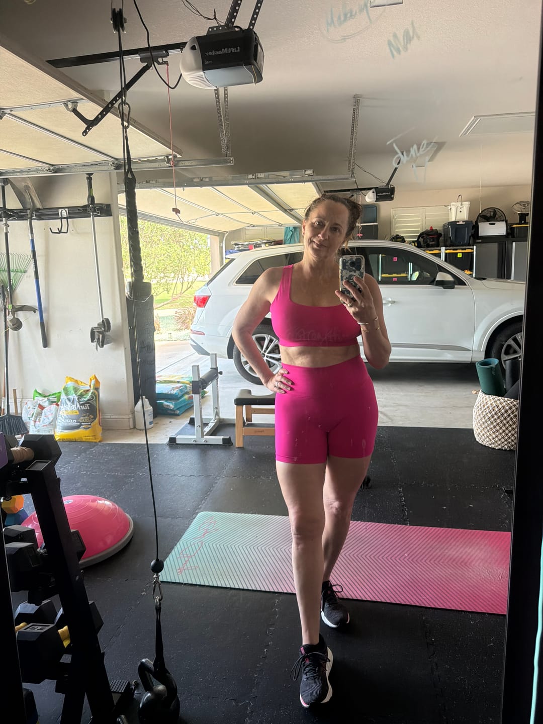 Customer photo review of DAYDREAM Square Neck Sports Bra