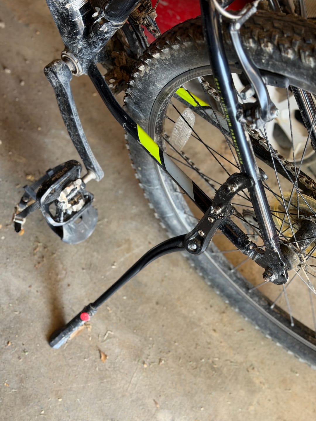 Customer photo review of Adjustable Bike Kickstand 24-29 Inch