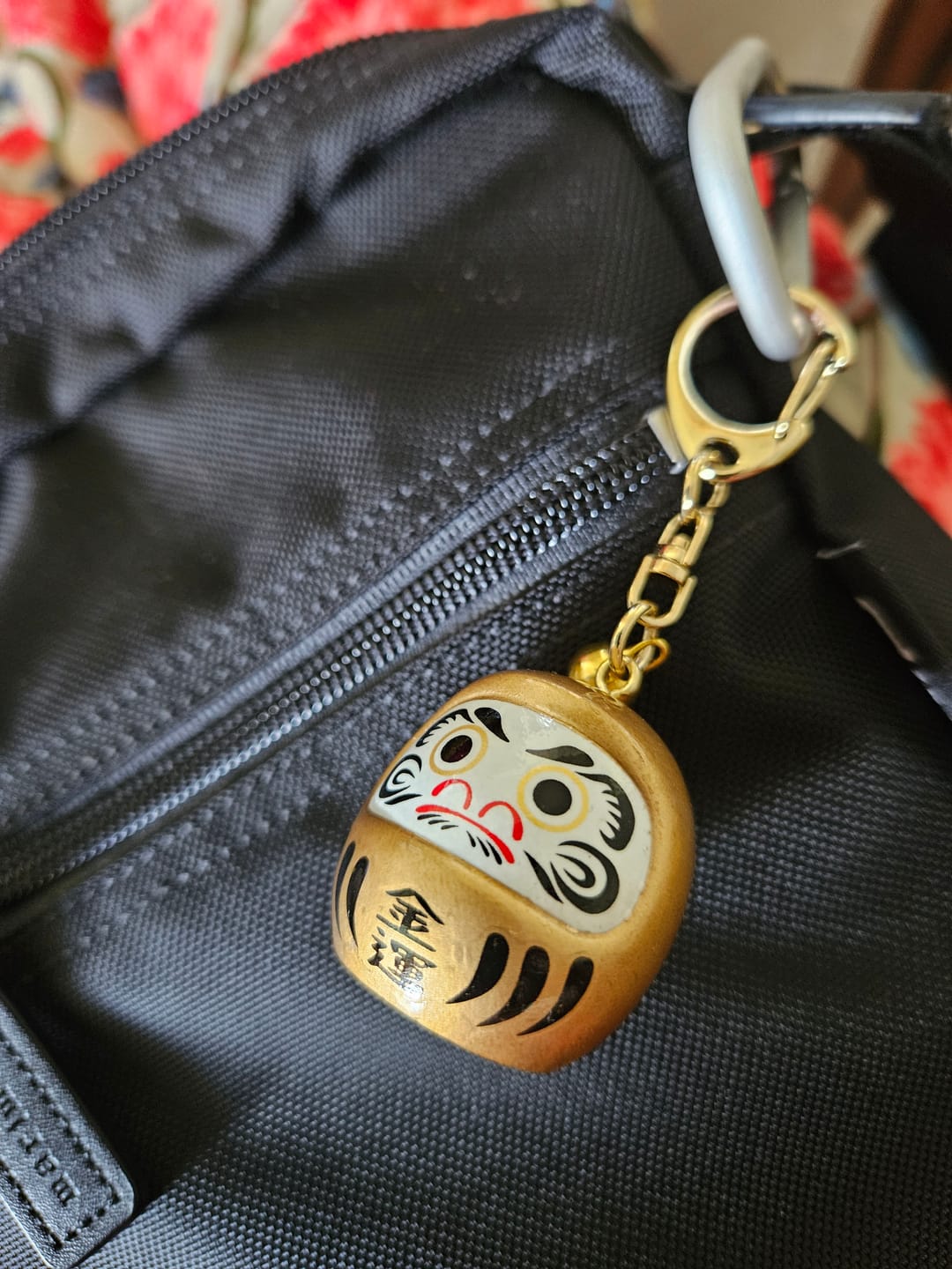 Customer photo review of Grand Daruma avaimenperä - Väri valintasi mukaan