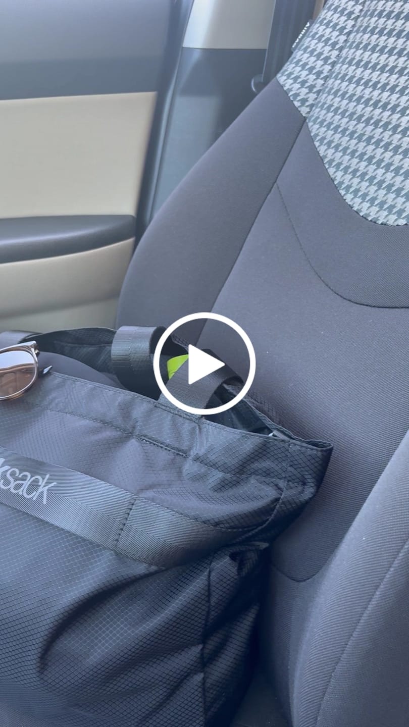 Customer video review of Foldable Travel Tote 20L