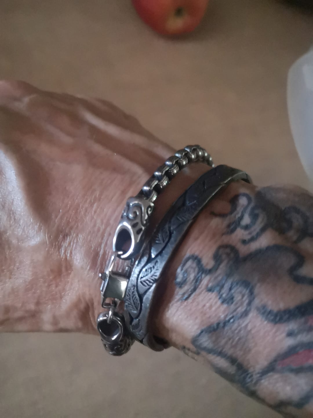Customer photo review of STEEL UNION.