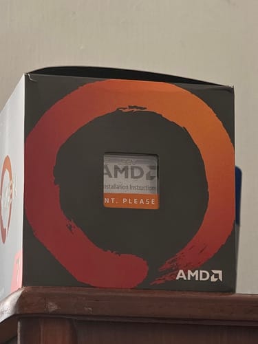 Customer photo review of Procesador AMD Ryzen 7 5800XT 8 Núcleos 3.8GHz 32MB caché Socket AM4