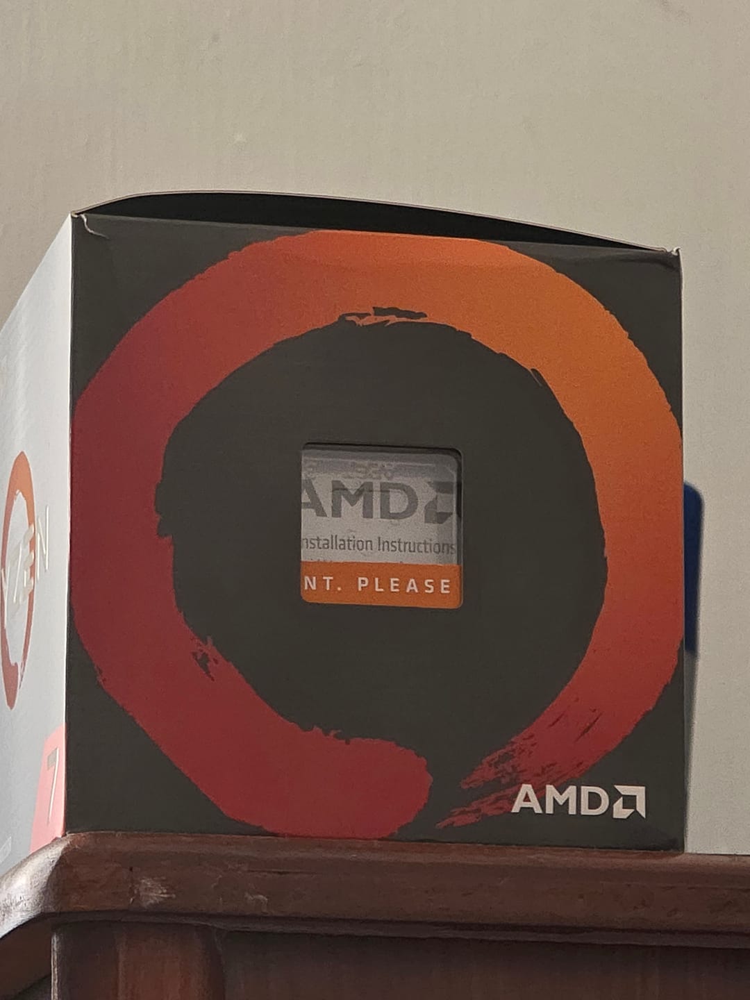 Customer photo review of Procesador AMD Ryzen 7 5800XT 8 Núcleos 3.8GHz 32MB caché Socket AM4
