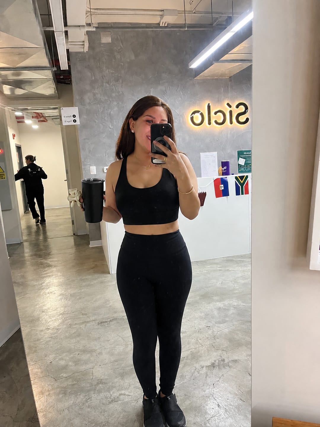 Customer photo review of High Waist Pant | IMPACT - Black