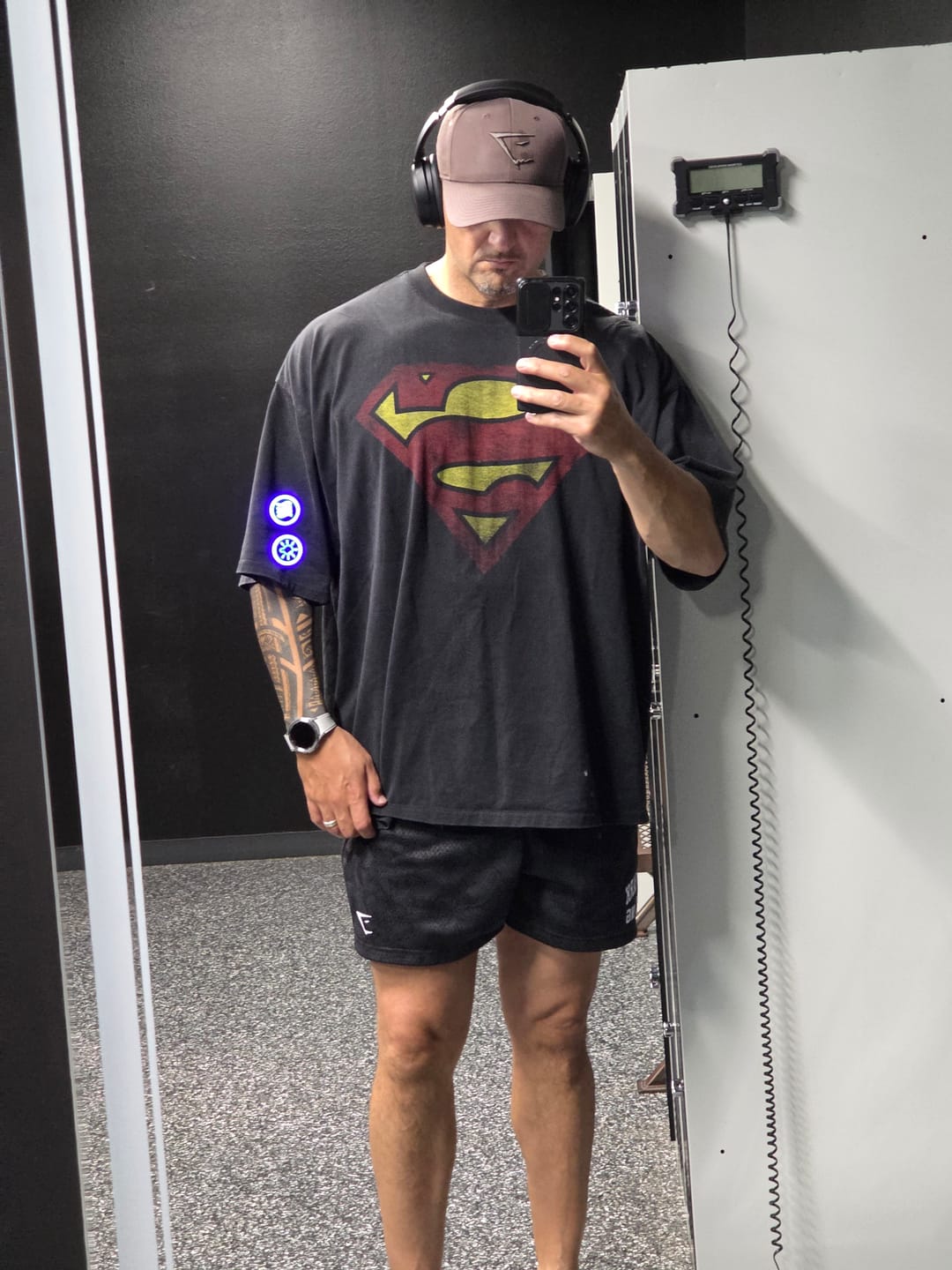 Customer photo review of 4064 - Superman Huge Tees