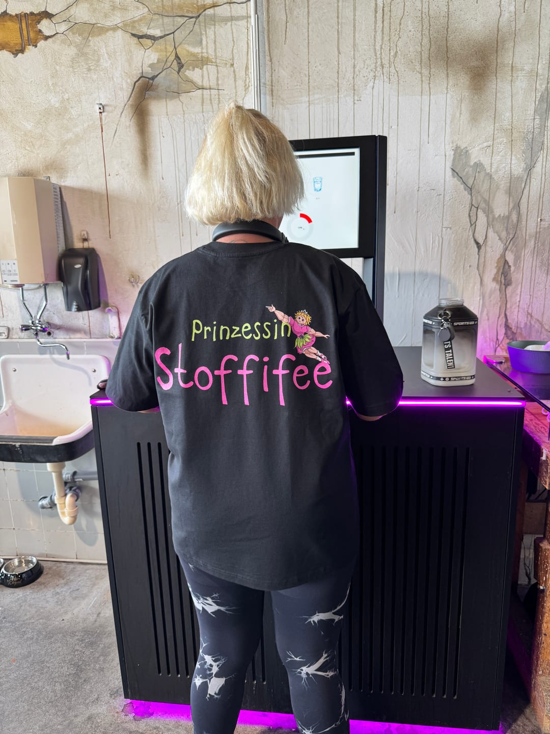 Customer photo review of Stoffifee Oversized Shirt