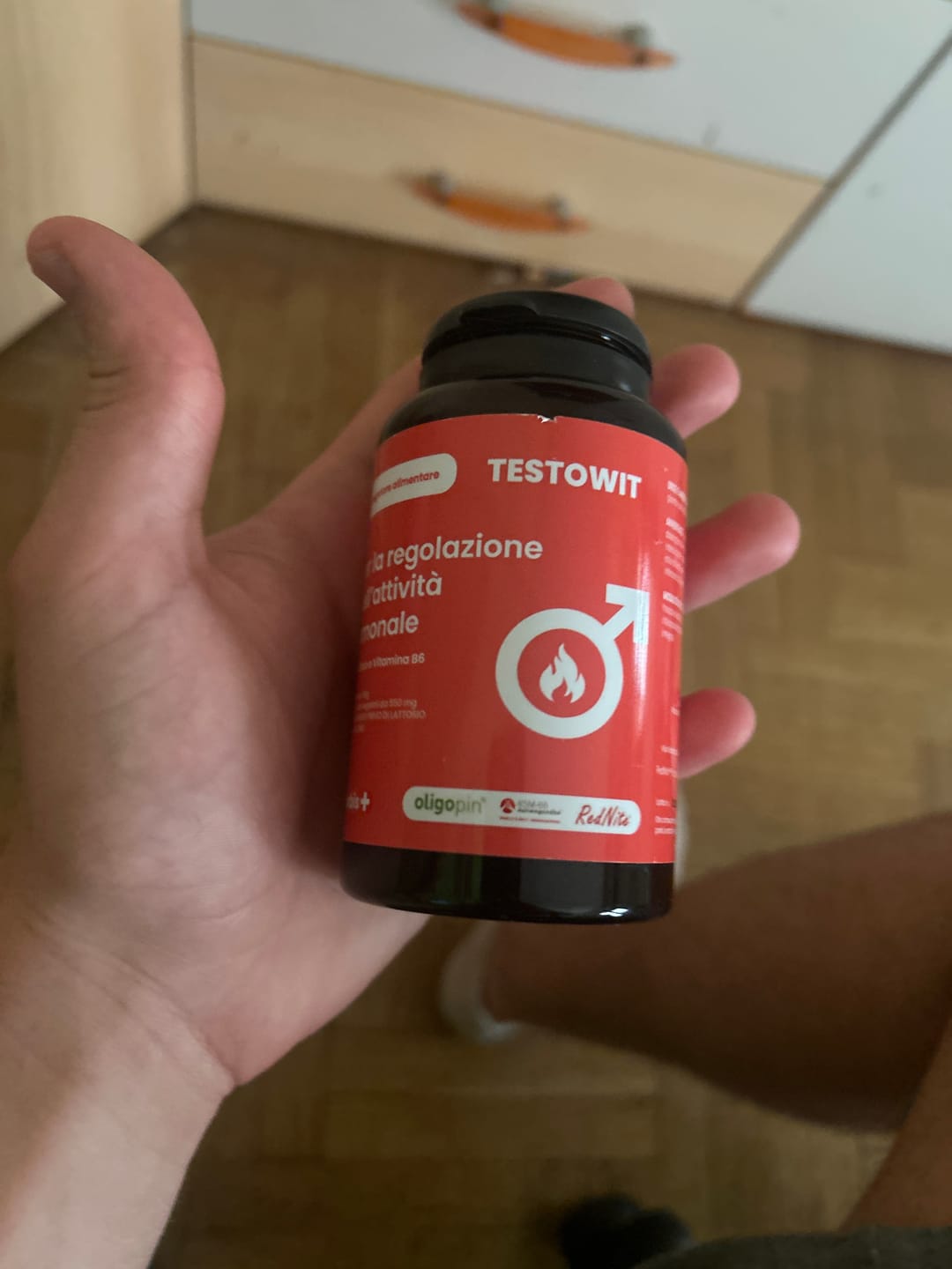 Kundrecension med bilder av TESTOWIT – Hormonbalansering 120 kapslar NYHET! ERBJUDANDE 2+1 (+ GRATIS PDF-GUIDE & PILLERFODRAL)